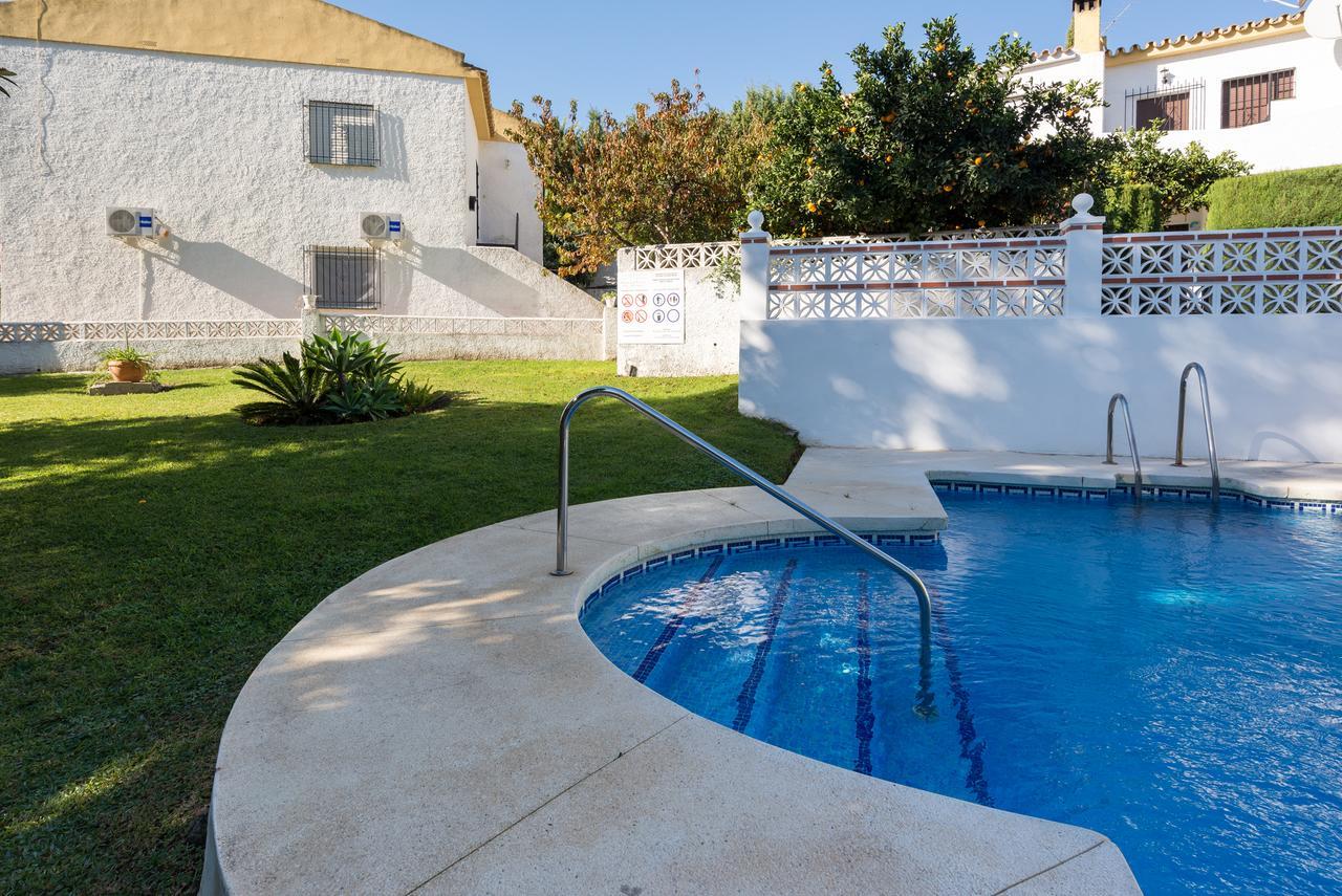 Malagasuite Bungalow Pool 베날마데나코스타 외부 사진